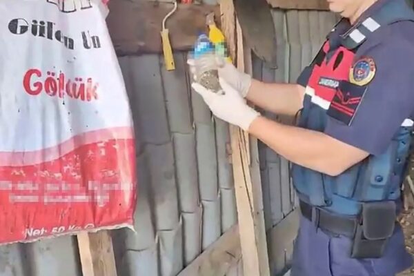 Sakarya’da Gerçekleştirilen Uyuşturucu Baskınında 5 Şüpheli Tutuklandı