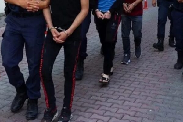 Sakarya’da Uyuşturucu Operasyonlarında Yakalanan 12 Şüpheliye Adli İşlem Uygulandı