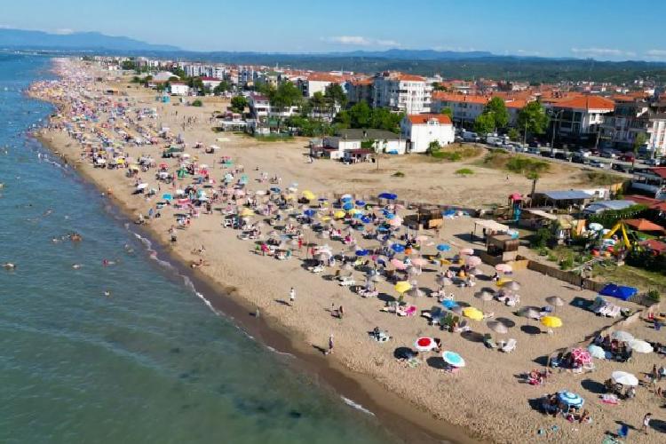 sakaryadan tatilcilere ihtar o tarihte dalga uzunluğuna dikkat
