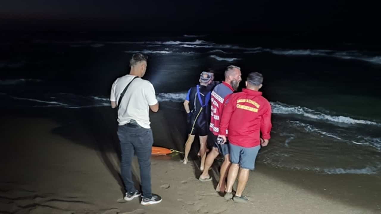 sakaryanın karasu İlçesinde kaybolan 14 yaşındaki Çocuk denizde aranıyor