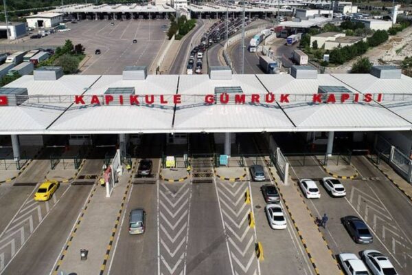 Salgın Nedeniyle Yaya Geçişine Kapatılan Kapıkule Sınır Kapısı Açıldı