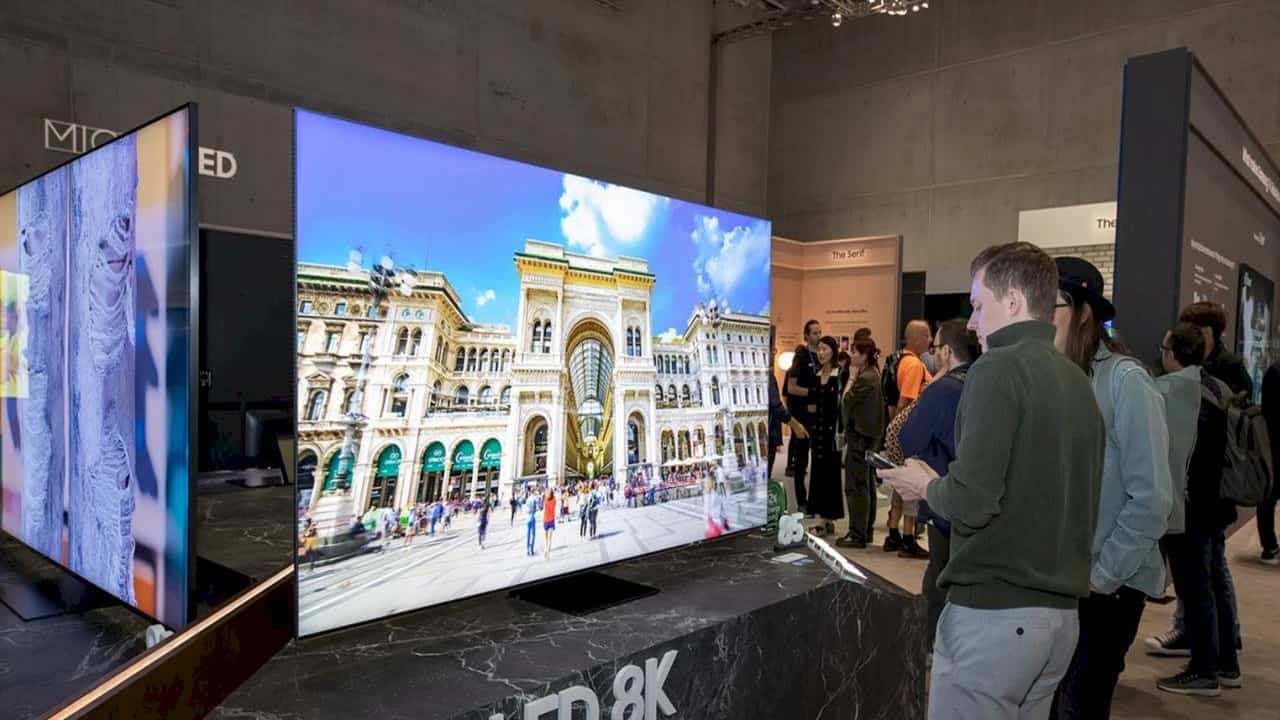 samsung ifa 2023te yenilikçi ekran serilerini ve taşınabilir projektörü tanıttı