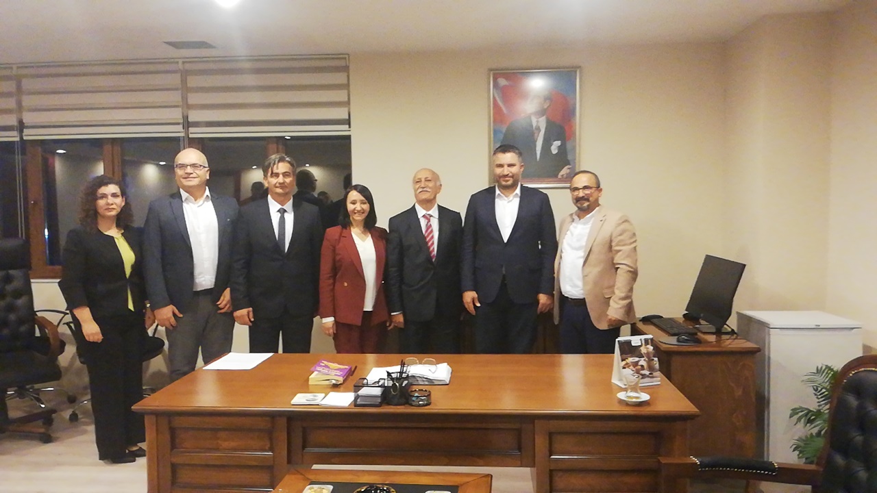 sanayi ve teknoloji bakan yardımcısı pazaryeri İlçesinde ziyaretler gerçekleştirdi