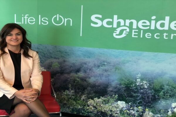 Schneider Electric, Esin Gül’ü Endüstriyel Otomasyon Başkan Yardımcısı Olarak Atadı
