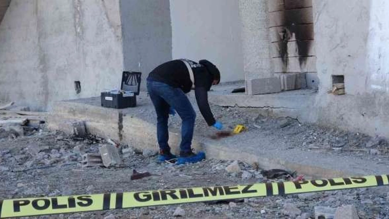 sebebi bilinmeyen Ölüm İnşaatta erkek cesedi bulundu