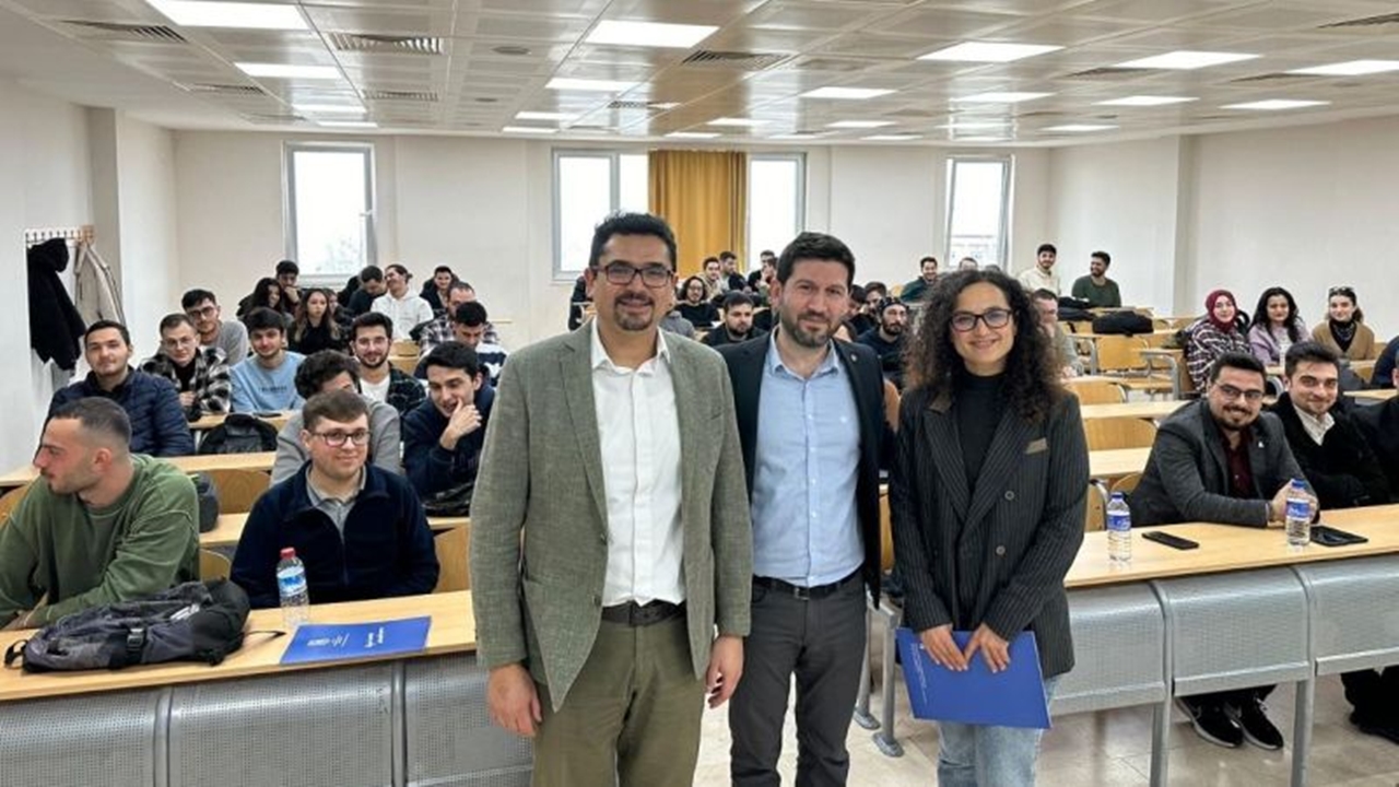 sedaŞ sakarya Üniversitesinde enerji sektörüne dair bilgiler verdi