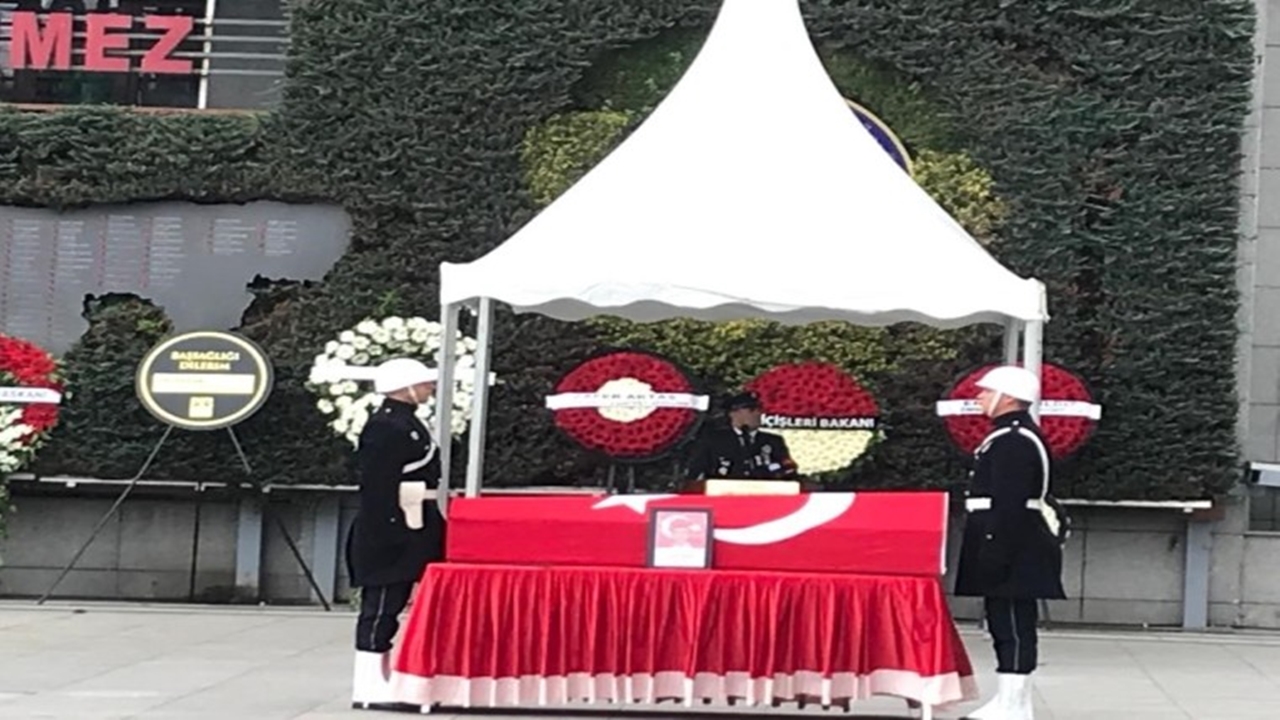 Şehit olan polis memuru cihat ermiş İçin tören düzenlendi