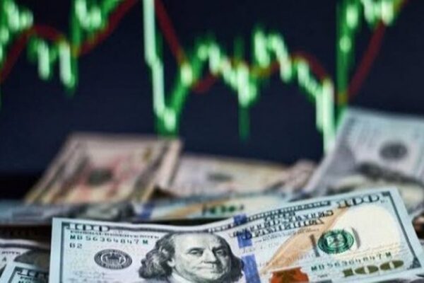 Serbest Piyasada Dolar ve Euro Yükselişte