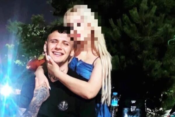Sevgililerin Silahlı Şakalaşması Kanlı Bitti