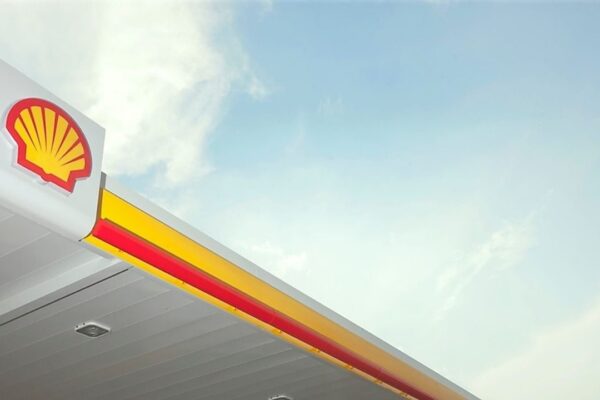 Shell 75 Yıldır Faaliyet Gösterdiği Ülkede Hisselerini Satışa Çıkardı