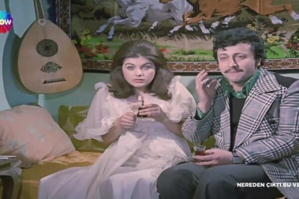 Show TV  Metin Akpınar’la Filmi Üzerinden Dalga Geçti: Nerden Çıktı Bu Velet