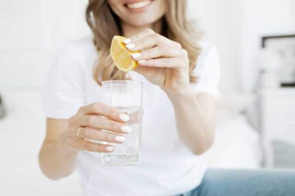 Sıcak Su ve Limonun Detoks Etkisi Yalanlandı