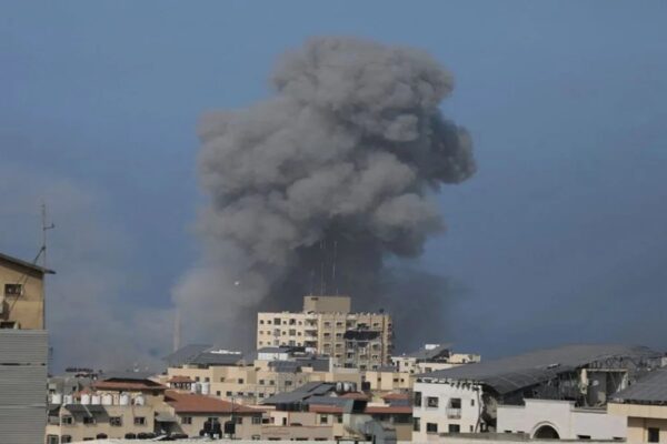 Şifa Hastanesi’nin Çevresinde Gerçekleşen Bombardıman Sonucu 6 Kişi Öldü