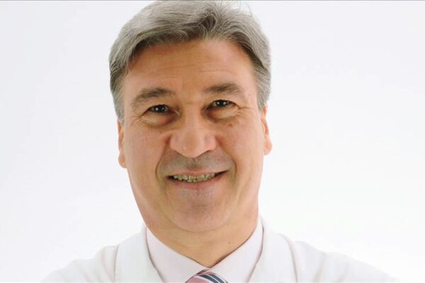 Sırt Bölgesindeki Kemik Ağrısı Osteoporoz Olabilir