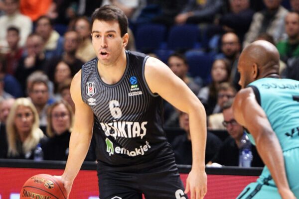 Son  30 Saniyeye Önde Giren Beşiktaş Emlakjet Hüsrana Uğradı