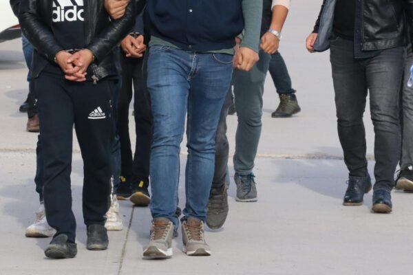 Suç Örgütüne Yönelik Başlatılan Soruşturmada 3 Şüpheli Tutuklandı