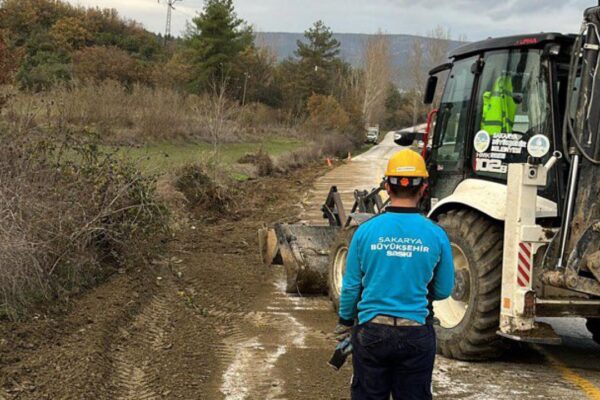 Taraklı’da 30 Yıllık İçme Suyu Hattı Yenilendi