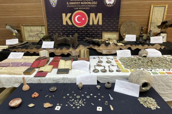 Tarihi Eser Kaçakçılığı Operasyonunda 11 Şüpheli Tutuklandı