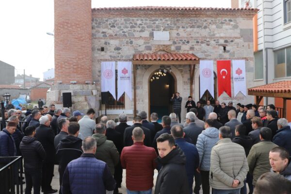 Tarihi Kepsut Oruç Bey Camisi’nin Restorasyon Çalışmaları Bitti