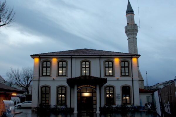 Tarihi Orhan Camisi’nde Şehitler İçin Dua Edildi