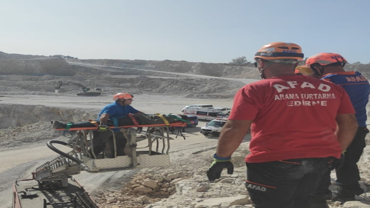 taş ocağından düşen kişi afad tarafından kurtarıldı
