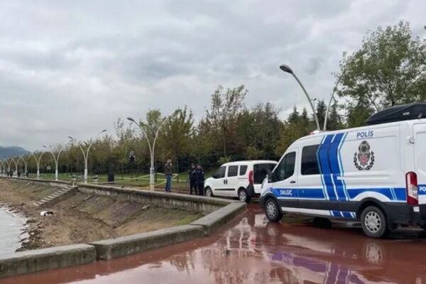 Tekirdağ Sahilde Ceset Bulundu
