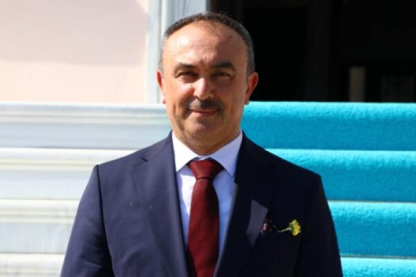 Tekirdağ Valisi “24 Kasım Öğretmenler Günü” Mesajı Yayınladı