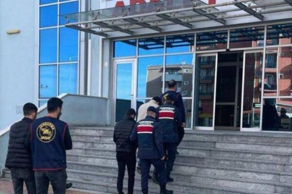Tekne Motoru Hırsızları Tutuklandı