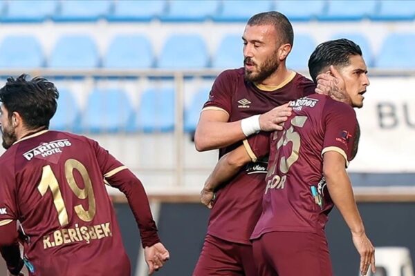 Teksüt Bandırmaspor Son 16 Turuna Yükseldi