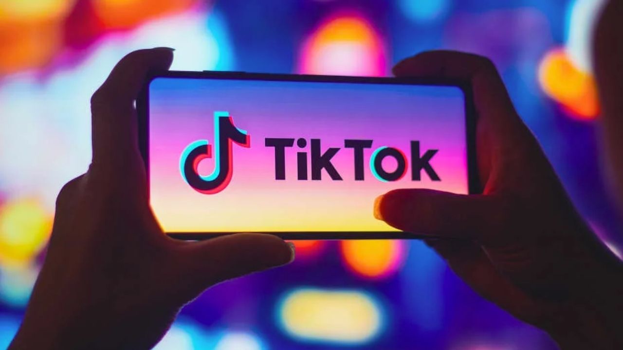 Tiktokta Fenomenlerle Kara Para Aklayan Çete Çökertildi