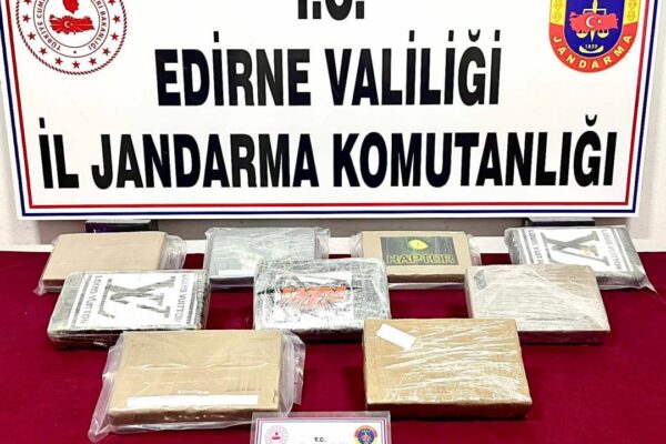 Tırda 10 Kilogram Kokain Ele Geçirildi