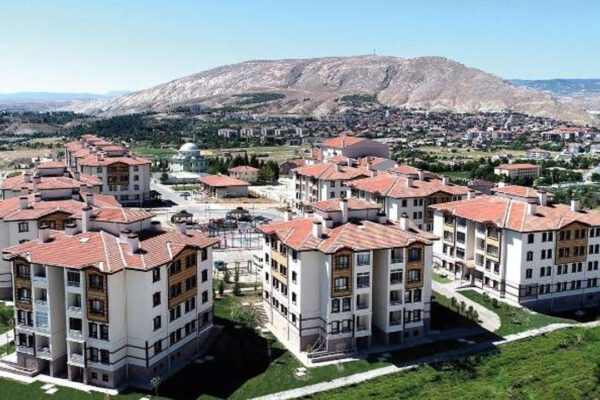 TOKİ’den Ucuz Konut Hamlesi Geldi! Şartlar Belli Oldu