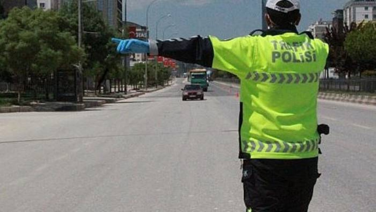 trafikte Çıkan tartışma kanlı bitti1 yaralı