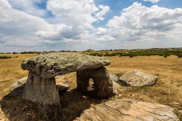 Traklar’dan Miras Dolmenler Korunmalı