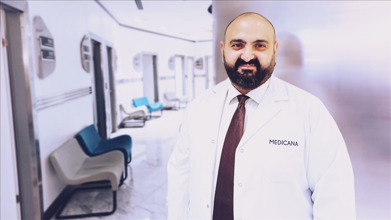 travmatoloji bölümü uzmanı doç dr okan Özkunttan duruş bozukluğu uyarısı