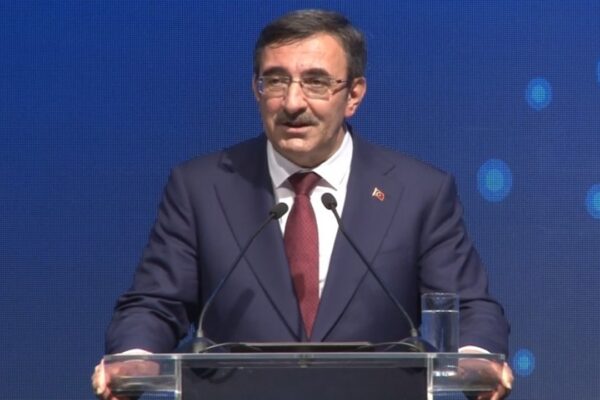 TSB Etkinliğine Katılan Cumhurbaşkanı Yardımcısı Açıklamalarda Bulundu