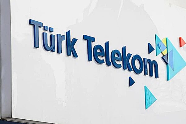 Türk Telekom Türkiye Genelinde Fiber İnternetle Yüksek Hız Sağlıyor