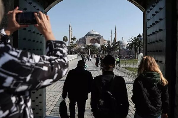 Türkiye 2022’de En Çok Turist Ağırlayan 5. Ülke Oldu