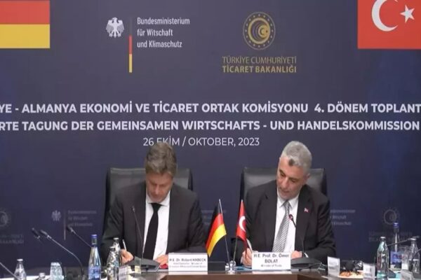 Türkiye-Almanya İkili Ticaret Hacmi Rekor Kırıyor
