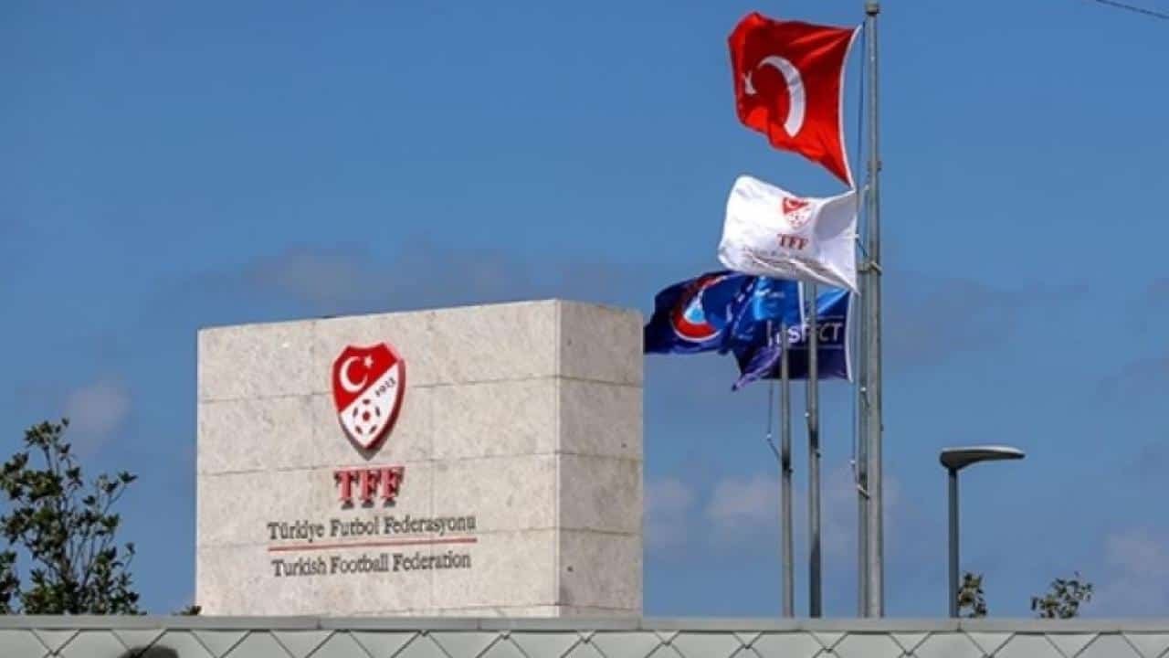 Türkiye Futbol Federasyonu UEFAya 2026 ve 2027 Finalleri için Başvuruda Bulundu