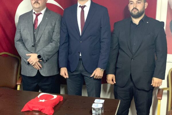 Ülkü Ocakları Karamürsel İlçe Başkanlığında Devir Teslim