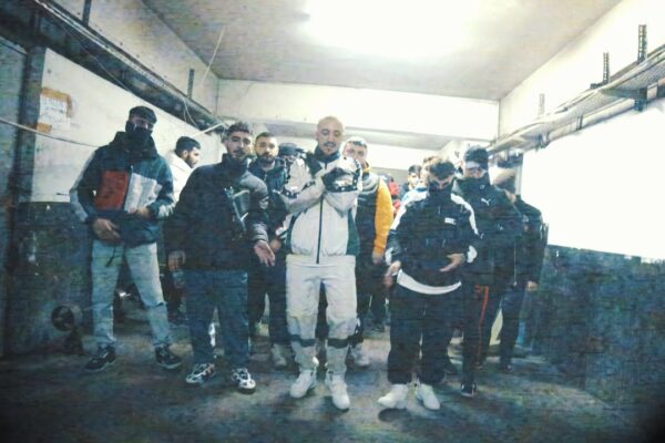 Ünlü Rapçilere Göz Altı