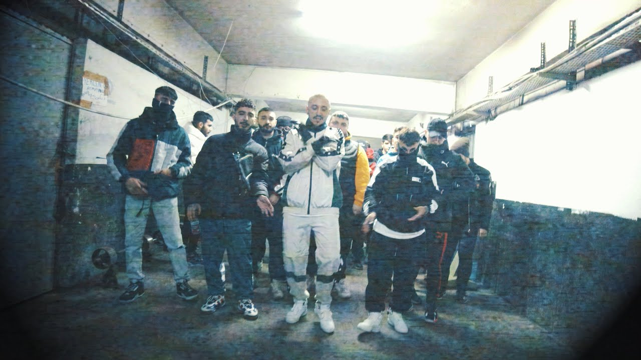 Ünlü rapçilere göz altı