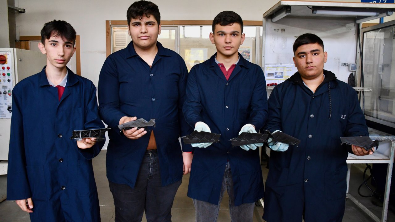 uygulamalı eğitim gören Öğrenciler nitelikli personel olarak İstihdam ediliyor