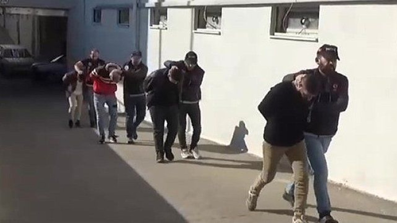 uyuşturucu madde ticareti denetimlerinde 11 kişi yakalandı