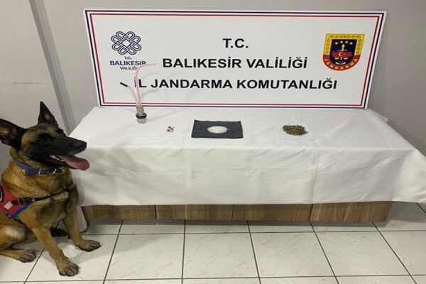 Uyuşturucu Operasyonlarında 3 Kişi Yakalandı