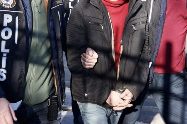 Uyuşturucu Operasyonlarında 6 Kişi Yakalandı