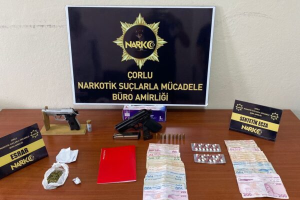 Uyuşturucu Operasyonu: 10 Şüpheli Tutuklandı