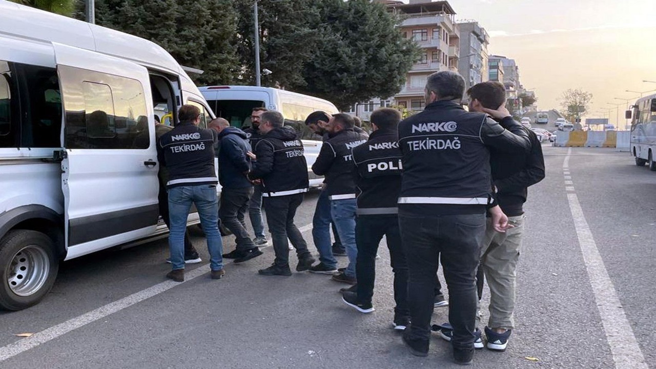 uyuşturucu operasyonunda 15 kişi yakalandı