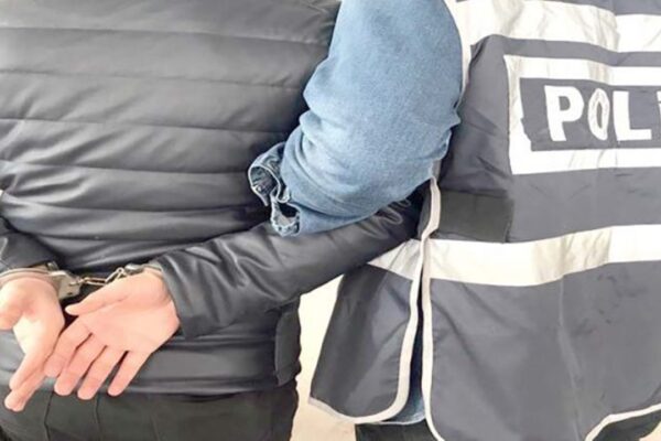 Uyuşturucu Operasyonunda 15 Zanlı Gözaltına Alındı